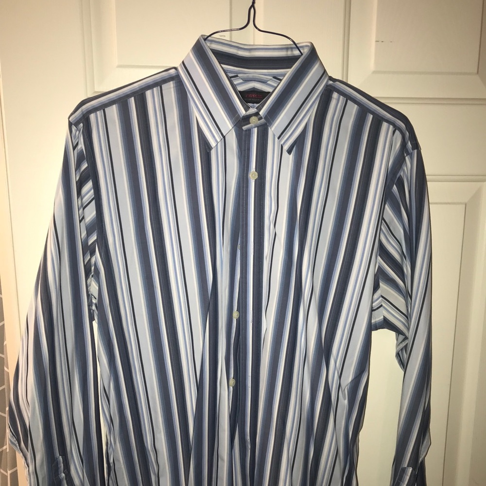 Men’s XL Express pattern shirt